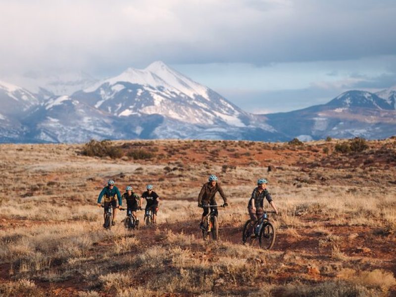 Exclusive Half Day Dead Horse Point Guided Mountain Biking Tour