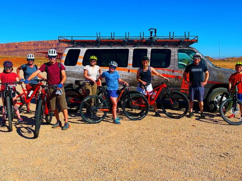 Private Half Day Guided Mountain Bike Tour in Moab