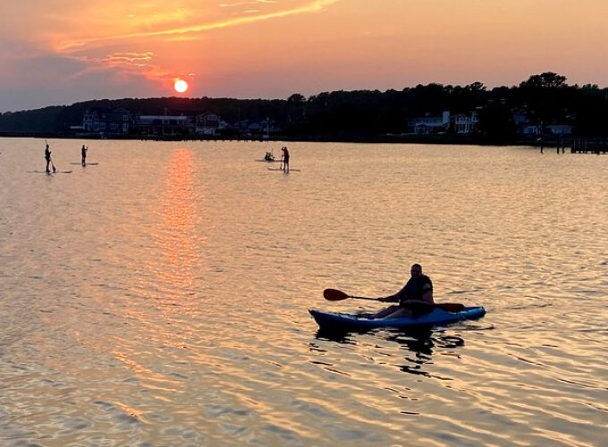 Sunset Paddleboard Excursion – Rehoboth Bay