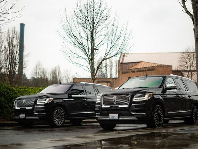 Airport Transfer Luxury SUV Seatac to Seattle