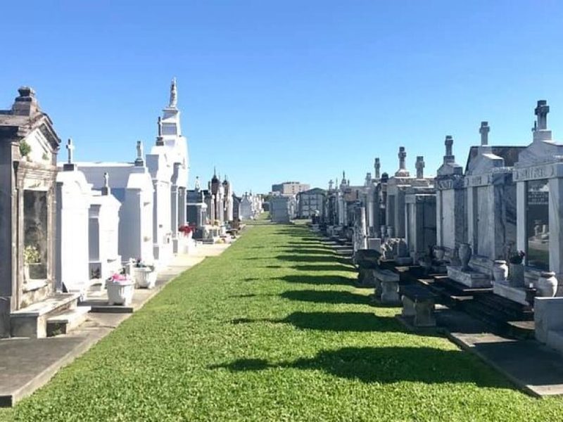 Cemetery Tour New Orleans