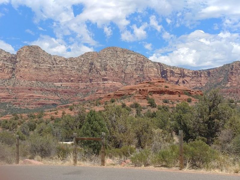 Private 2-Hour Sedona Bell Rock or Cathedral Vortex Journey & Meditation