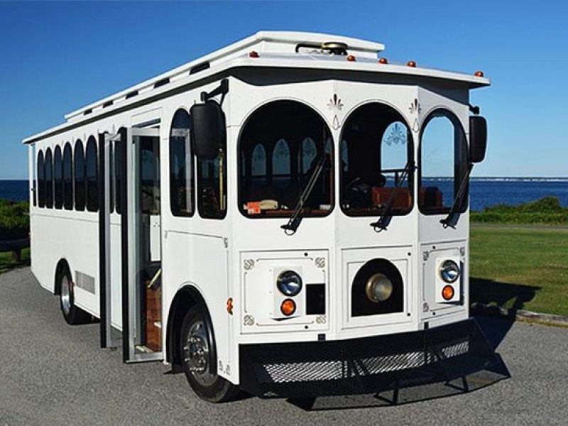 Newport RI Mansions Scenic Trolley Tour (Ages 5+ only)