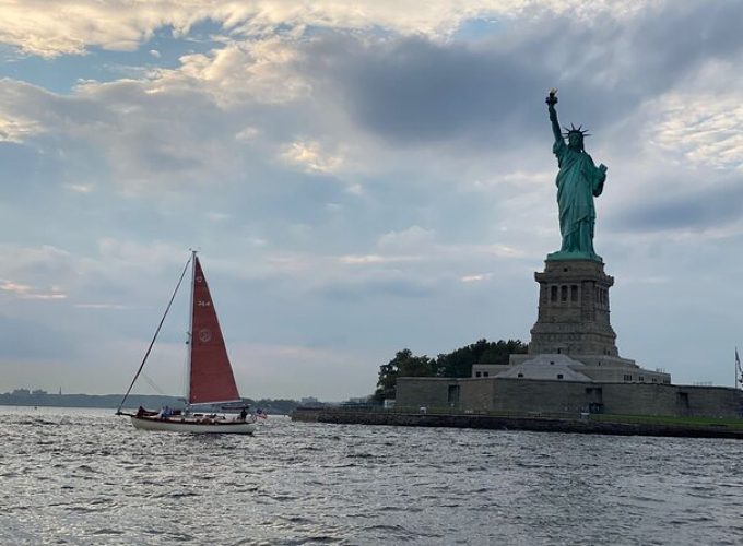 Private Sail Around New York City and The Statue of Liberty