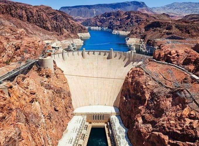 Private roundtrip from Las Vegas to Hoover Dam by SUV – 3.5 hrs