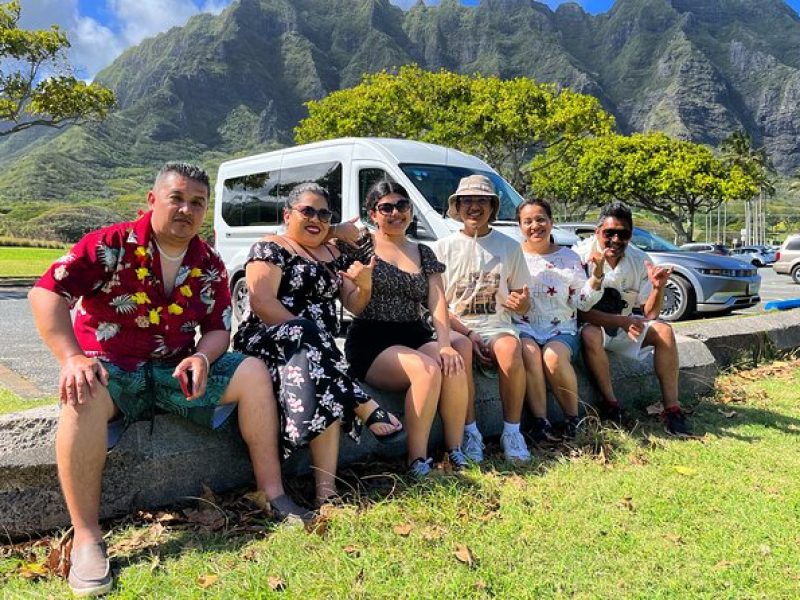 Private Circle Island on Oahu. Fabulous Tour for group up to 6