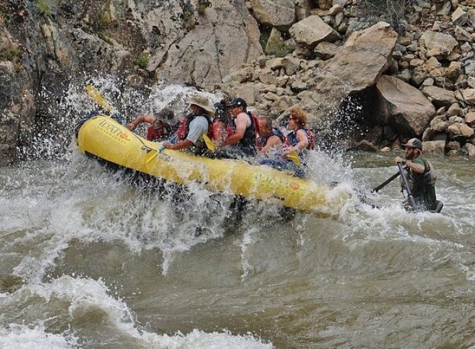 Full-Day Whitewater Rafting Tour on the Salmon River