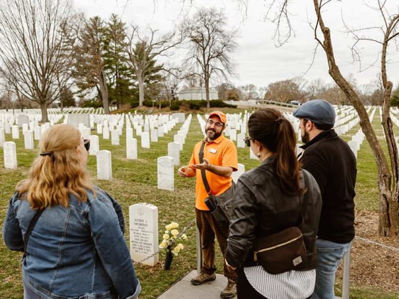 Arlington Cemetery & Changing of Guard Small Group Walking Tour