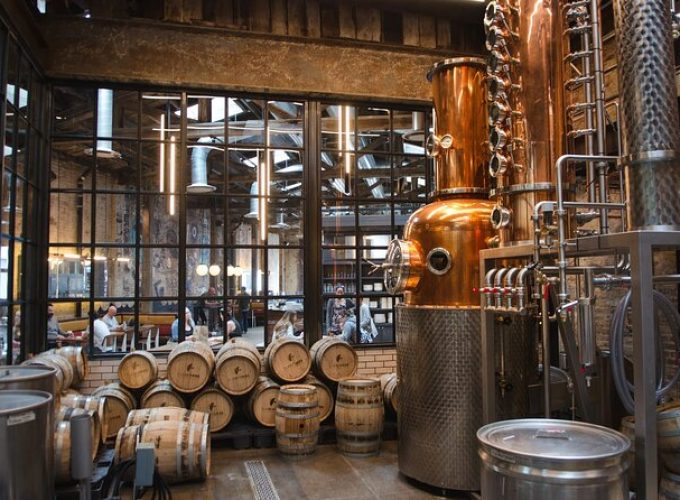 Hilton Head's ONLY Distillery Experience