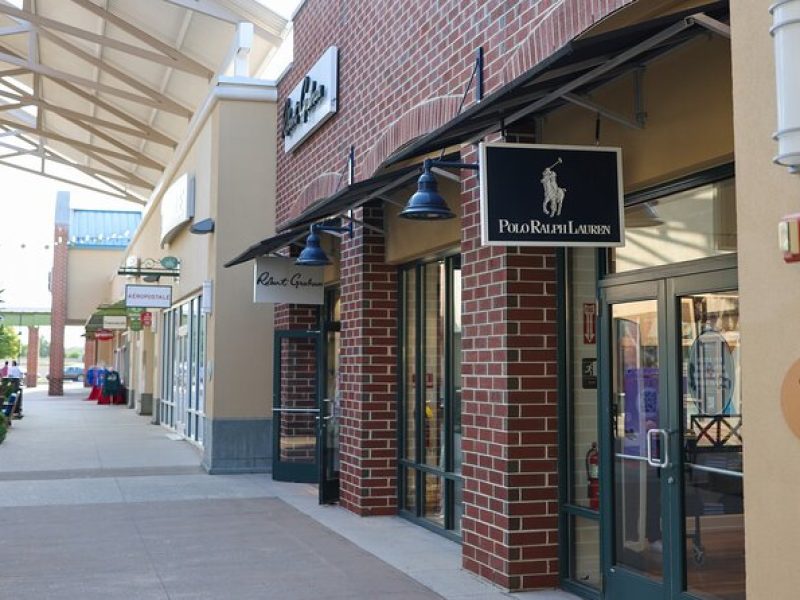 Private Shopping Tour from Philadelphia to Philadelphia Outlets