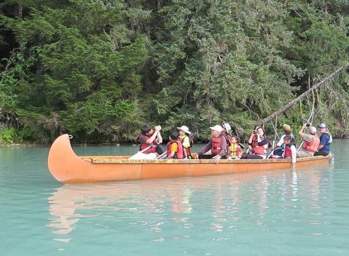 Alaska Wildlife Voyageur Canoe Safari from Haines