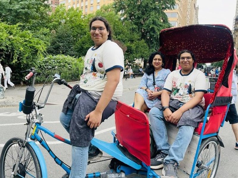 New York Central Park Guided Pedicab Tour – 90 minutes