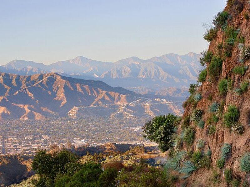 The Quick and Dirty Hollywood Sign Tour in Los Angeles