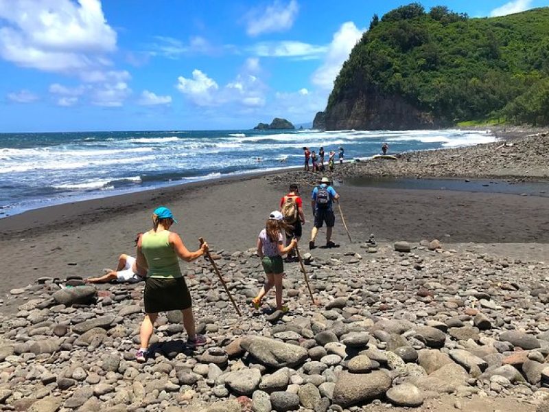 Deluxe Big Island Mercedes Guided Tour to Anywhere