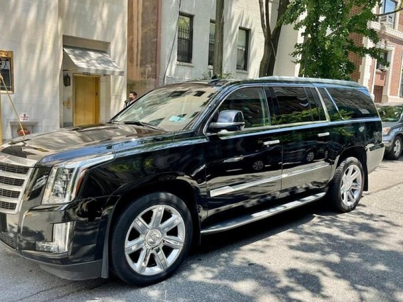 Round Trip Luxury VIP Car Service JFK, LGA, EWR All fees included