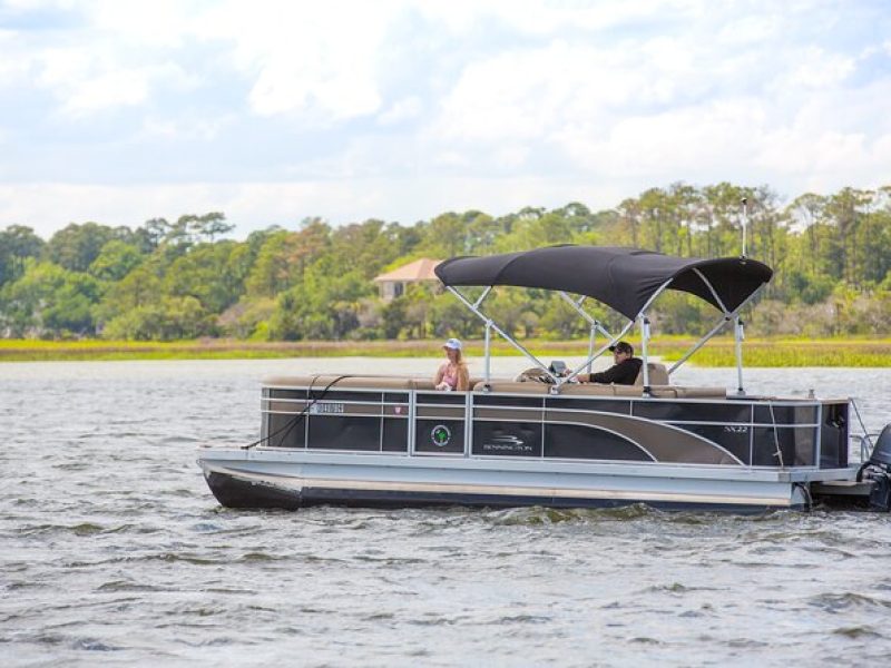 22 ft. Luxury Pontoon Private Hilton Head Boat Rental for 2 Hours