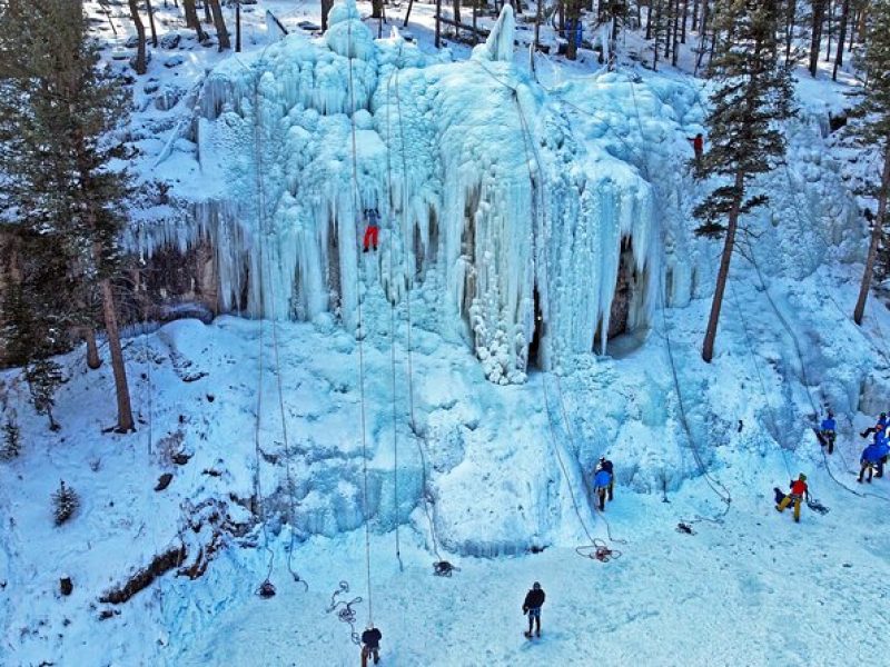 3 Hours Private Ice Climbing Experience in Colorado