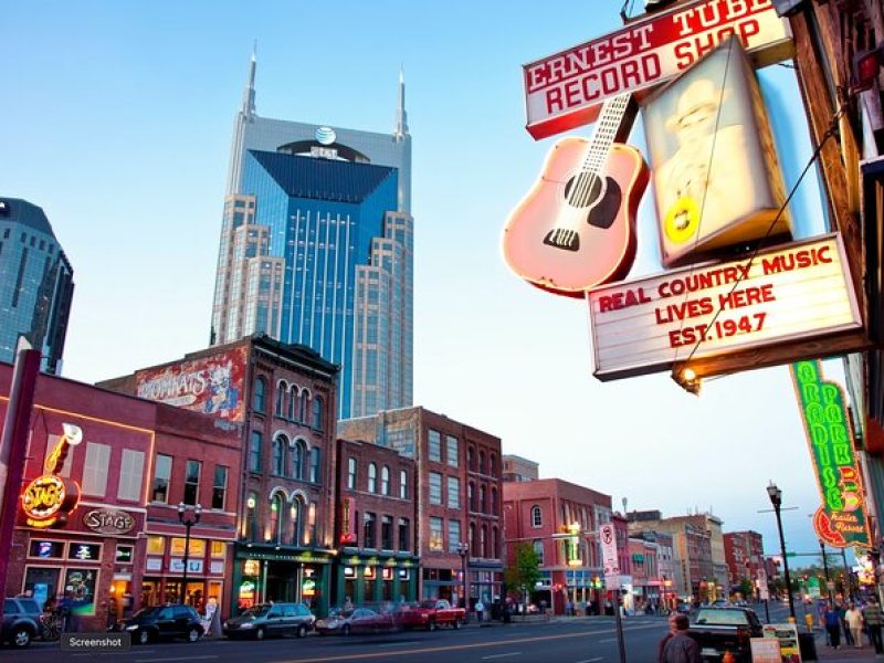 Rhinestone Roots: Nashville's Country Music History Tour