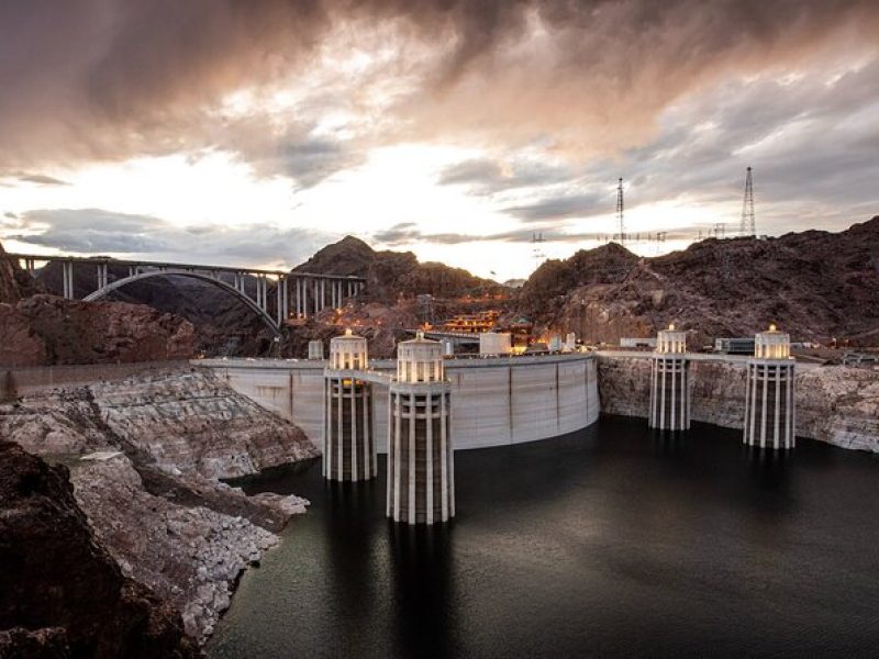 Hoover Dam from Las Vegas With American Traditional Hot Breakfast