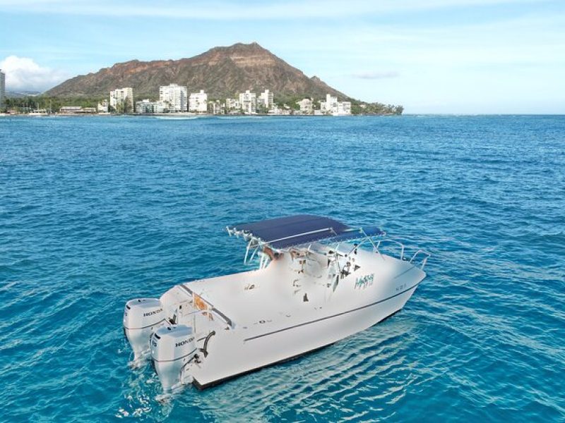 Private Boat Cruise of Waikiki! Snorkel, Sunsets, Fireworks!