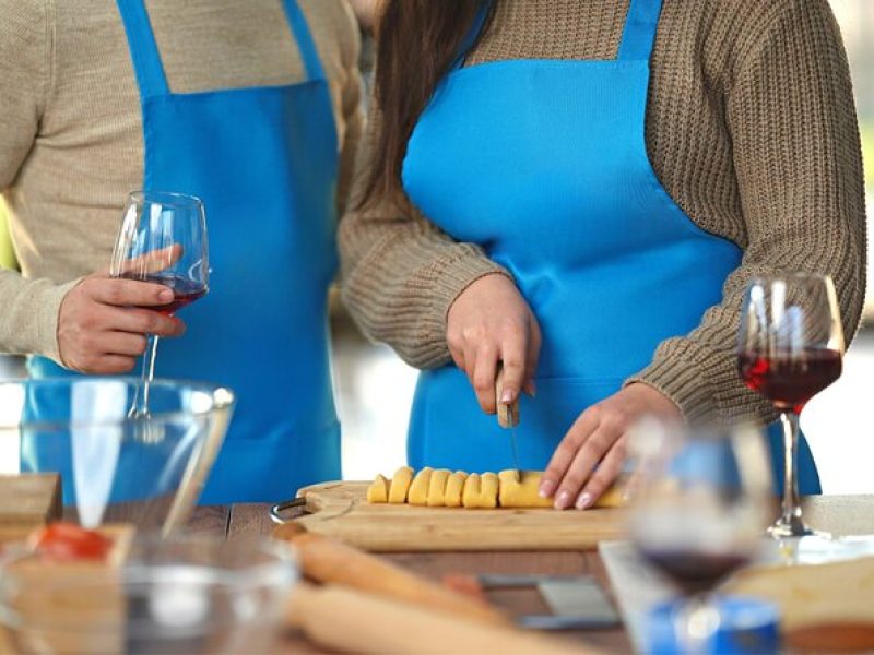 Make Authentic Pasta Alfredo With Local Chef in Minneapolis