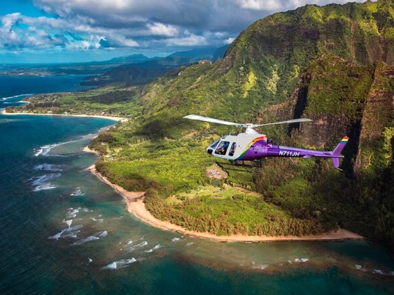 60-minute Doors-On Luxury Helicopter Tour in Kauai