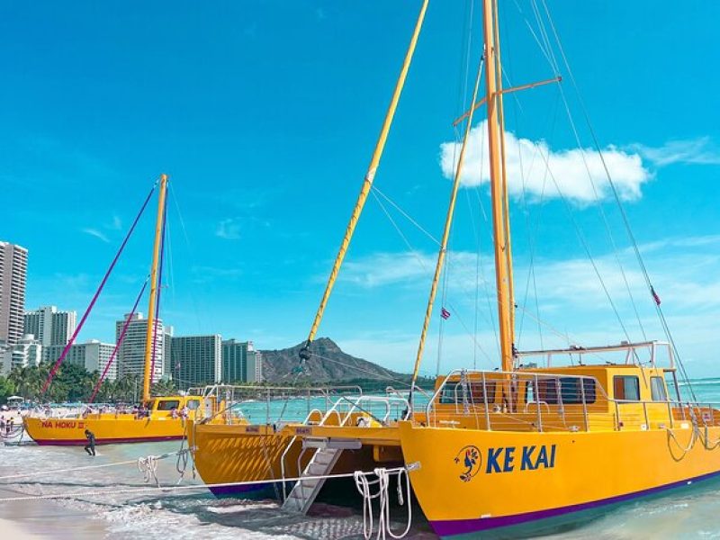 1 Hour Diamond Head Sail (Waikiki Beach)