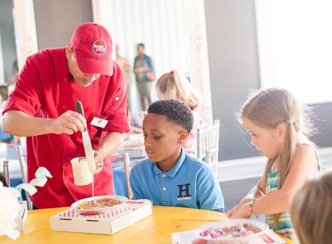 1 Hour of Chocolate Pizza Making Class in Jacksonville