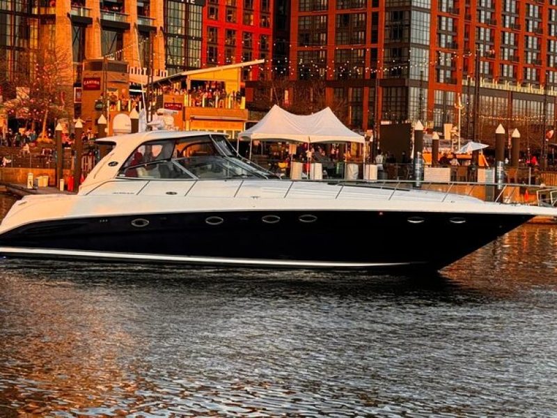 Private Luxury Charter on Potomac River