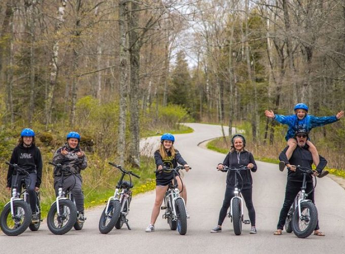 Cave Point and Whitefish Bay Dunes State Park Ebike Rental