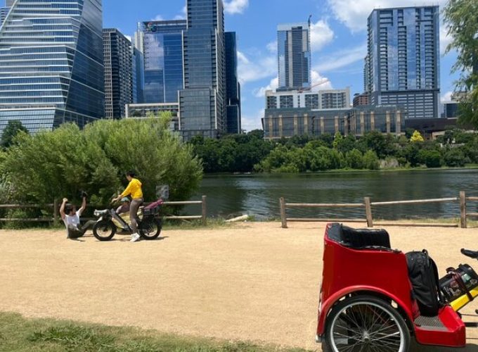 Guided Private Electric Pedicab Tour of Austin