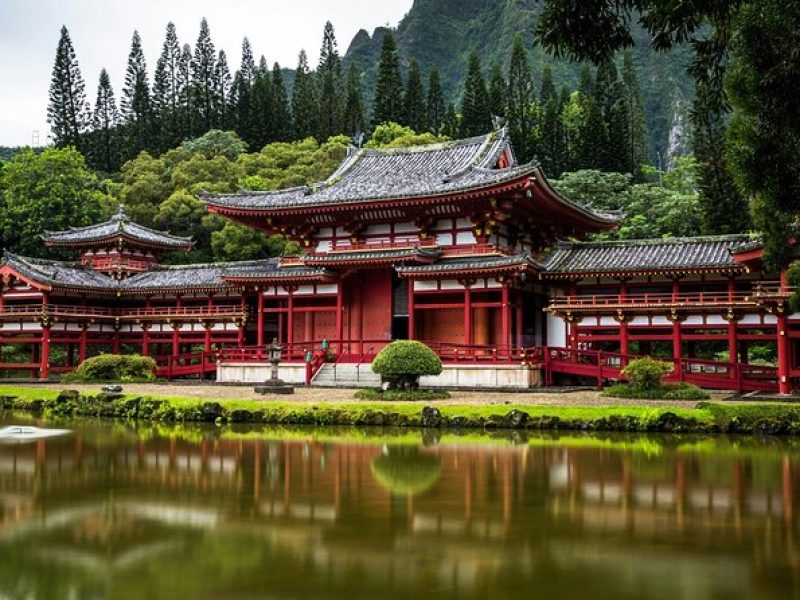 Hidden Adventures of Honolulu with Byodo-In Temple Private Tour