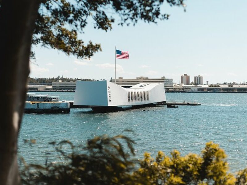 Pearl Harbor USS Arizona Memorial and Island Private Tour