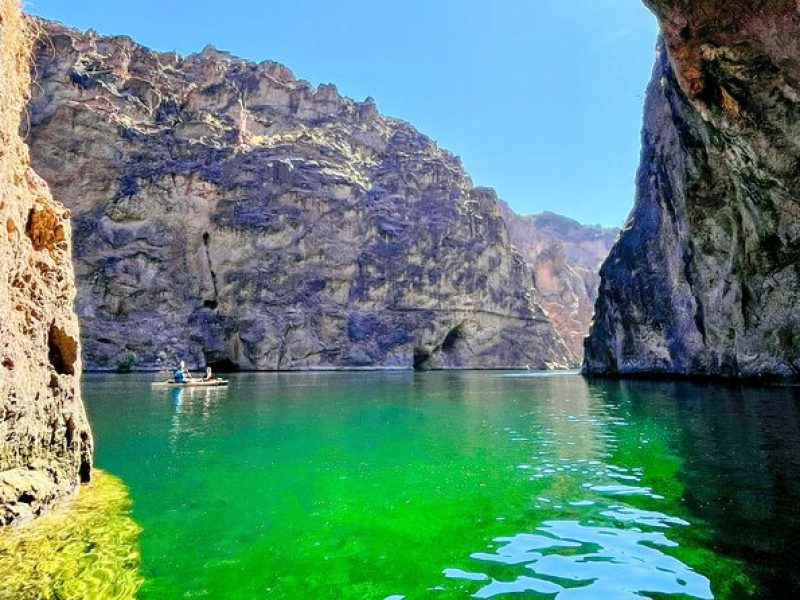 Half Day Emerald and Echo Cave Kayak Adventure