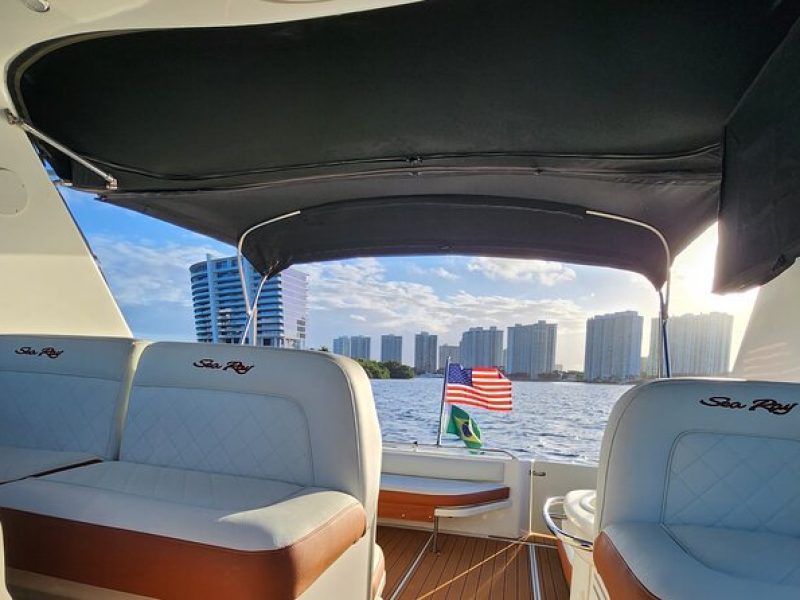 Private Yacht Cruise, Enjoy the Biscayne Bay Miami