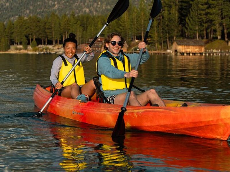 3 Hour Tandem Kayak Rental in South Lake Tahoe for Two People