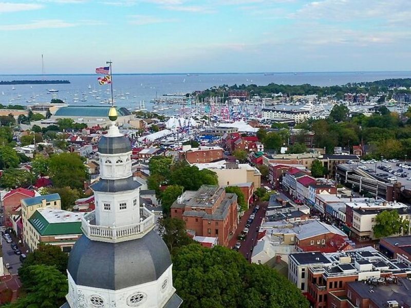 Annapolis Historic Walking Tour at Harbor and Naval Academy