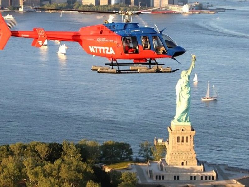 Manhattan Sky Tour: New York Helicopter Flight