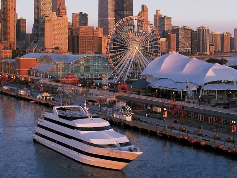 Chicago Gourmet Dinner Cruise on Lake Michigan