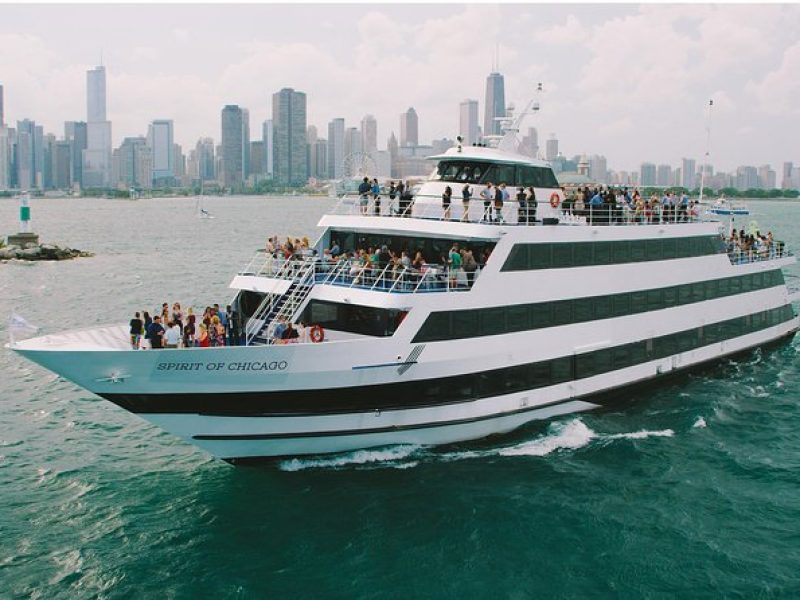 Chicago Buffet Lunch Cruise on Lake Michigan