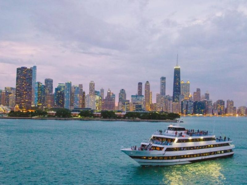 Mother's Day Premier Dinner Cruise on Lake Michigan