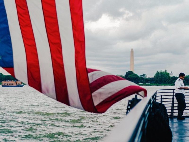 Washington DC Premier Dinner Cruise