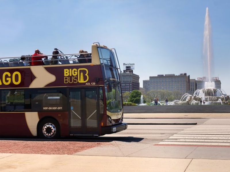 Big Bus Chicago: Hop-On Hop-Off Sightseeing Tour by Open-Top Bus