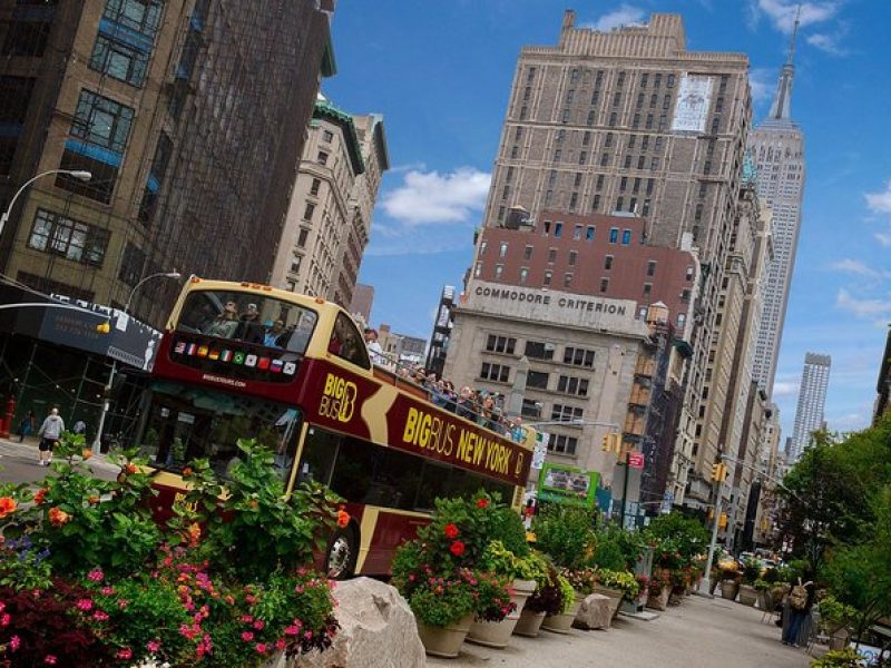 New York: 1-Day Hop-on Hop-off Tour & Empire State Building