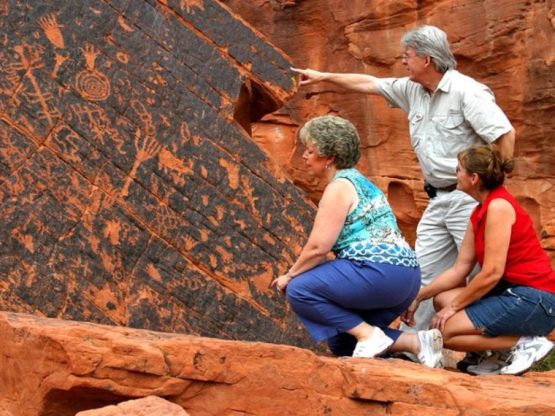 Valley of Fire and Lost City Museum Tour from Las Vegas