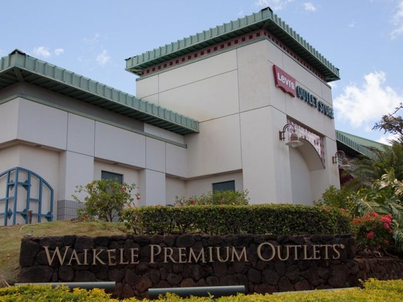 Waikele Outlet Shopping Shuttle from Waikiki