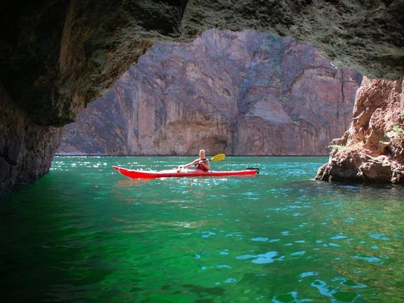 Black Canyon and Hoover Dam Kayak Tour from Las Vegas