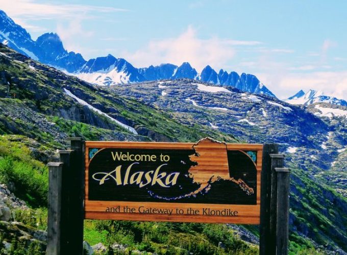 Skagway Shore Excursion: White Pass Summit and Skagway City Tour