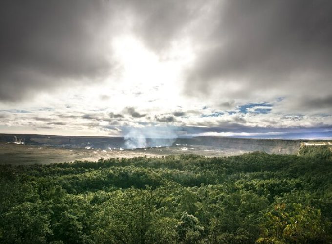 Evening Volcano Explorer Tour from Kona