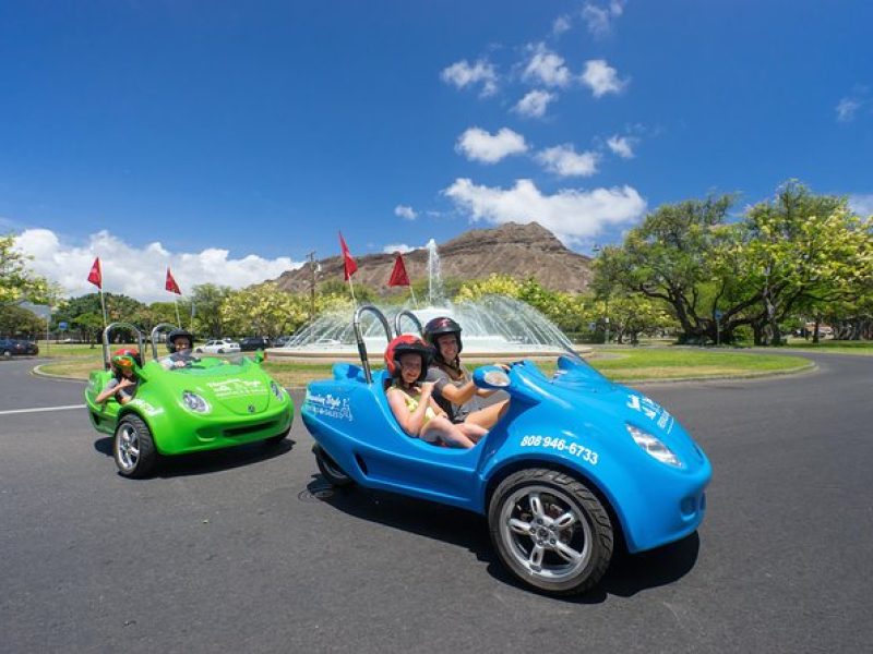 Hawaiian Style Scoot Coupe Rental for the Day